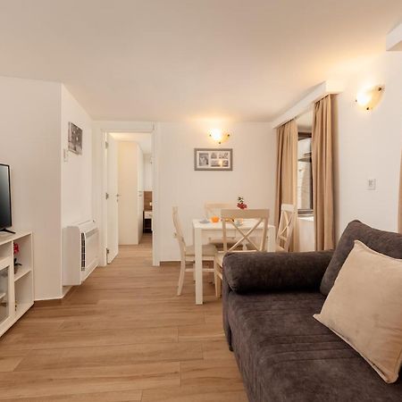 Apartment Amigo Old Town Kotor Exteriör bild