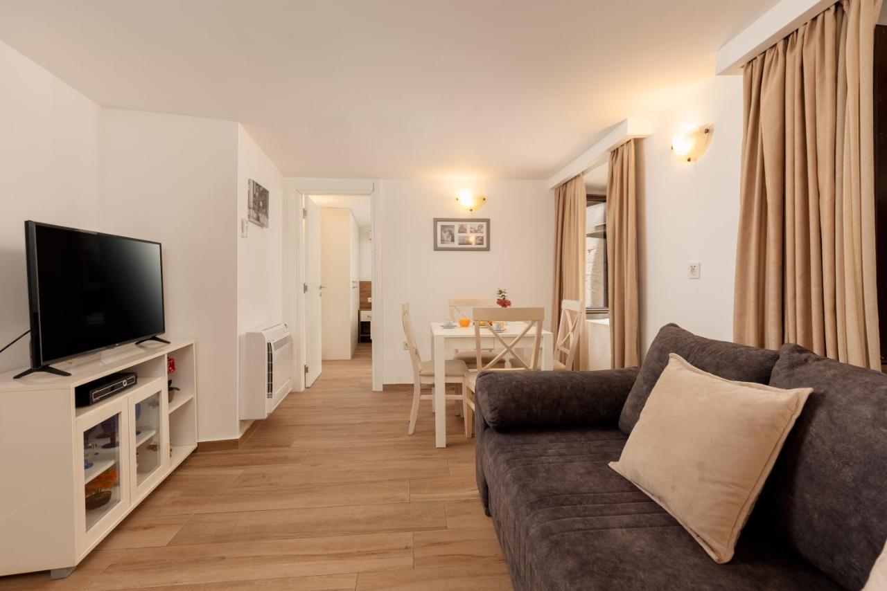 Apartment Amigo Old Town Kotor Exteriör bild