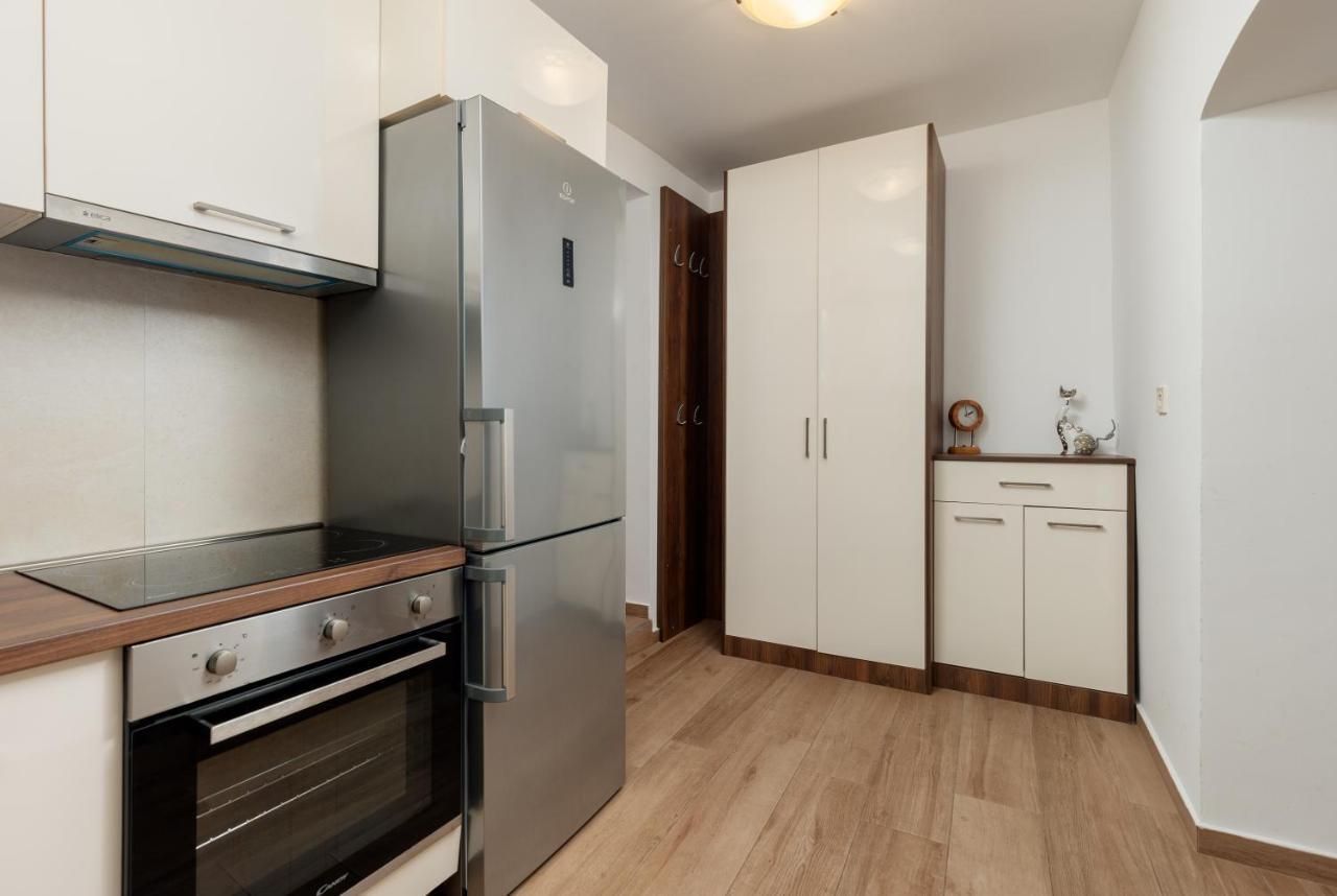 Apartment Amigo Old Town Kotor Exteriör bild